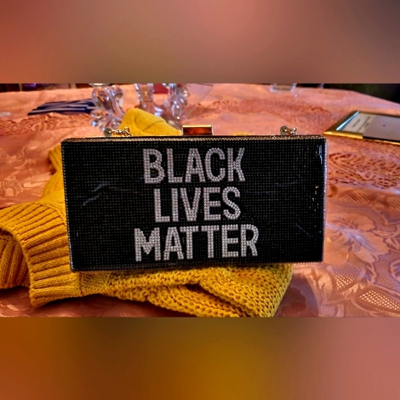 Evening Bags - Picture 1 of 2